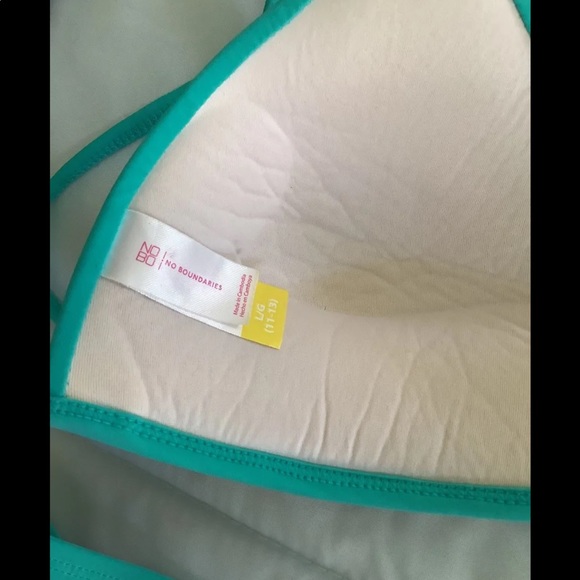 No Boundaries bikini colorful padded top 11-13 bottom XL pretty design’s… - Picture 10 of 10